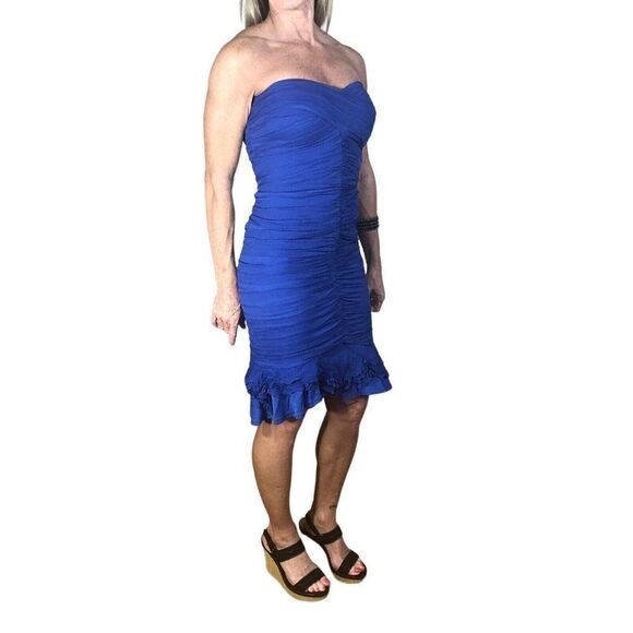 Stunning Tadashi Strapless Stretch Cocktail Dress 2  100 Silk Bodycon Homecoming - Picture 1 of 11